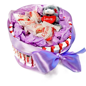 Композиция из сладостей (фиолетовый)